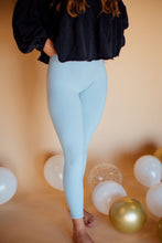 Load image into Gallery viewer, Blue Butter-soft Leggings
