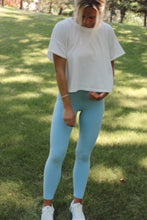 Load image into Gallery viewer, Blue Butter-soft Leggings
